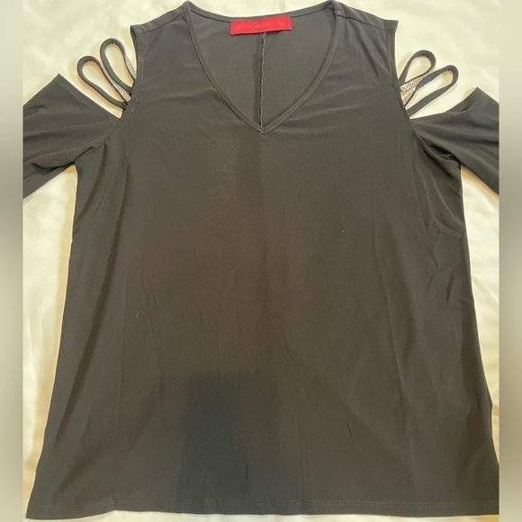 Love Scarlett size small open shoulder black blouse - Picture 2 of 8
